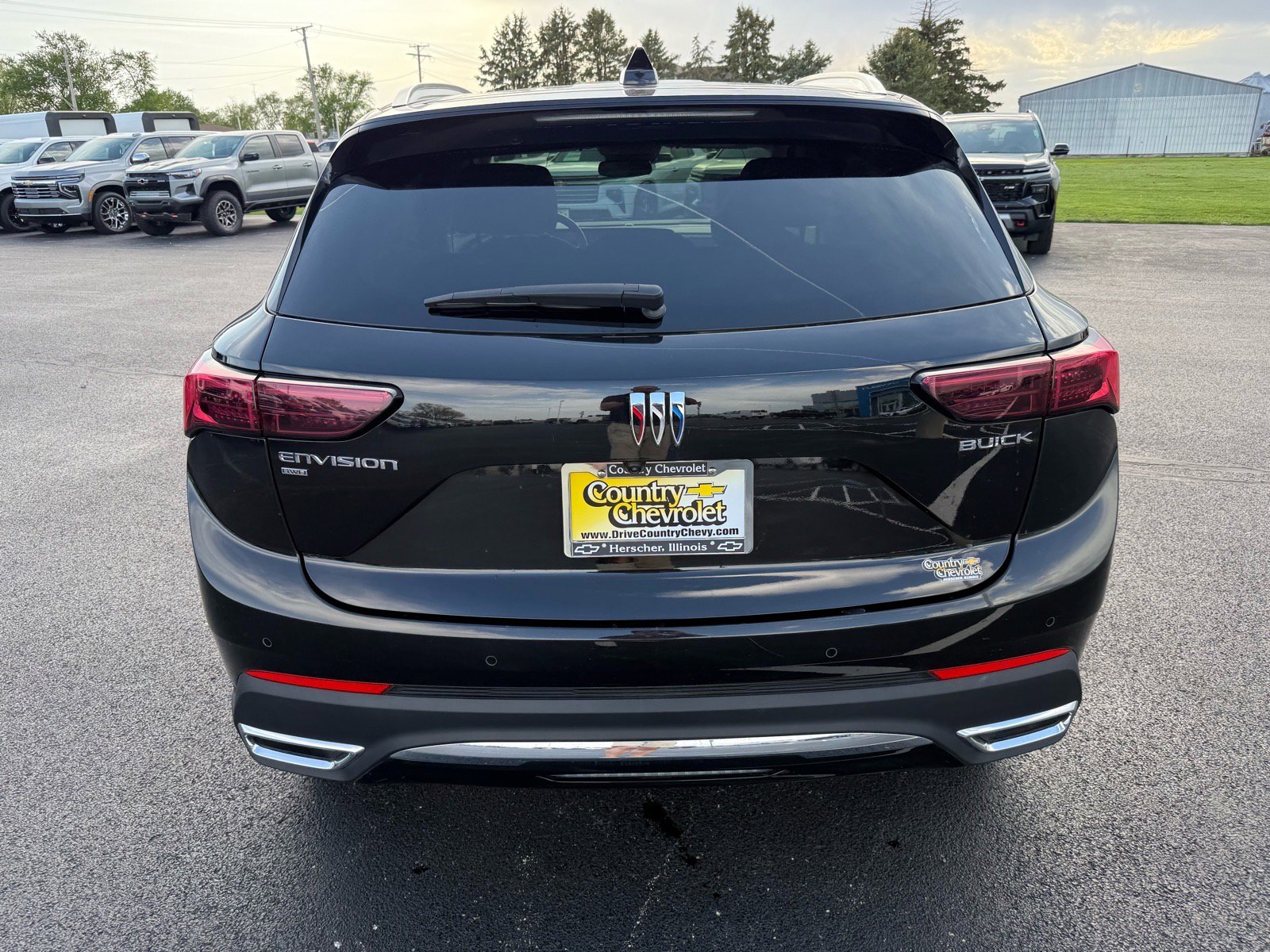 Used 2025 Buick Envision Preferred AWD/4WD image 4