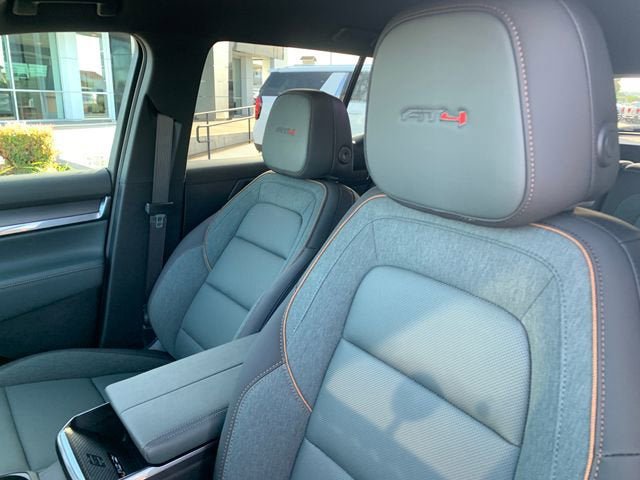 New 2026 GMC Terrain AT4 AWD/4WD image 19