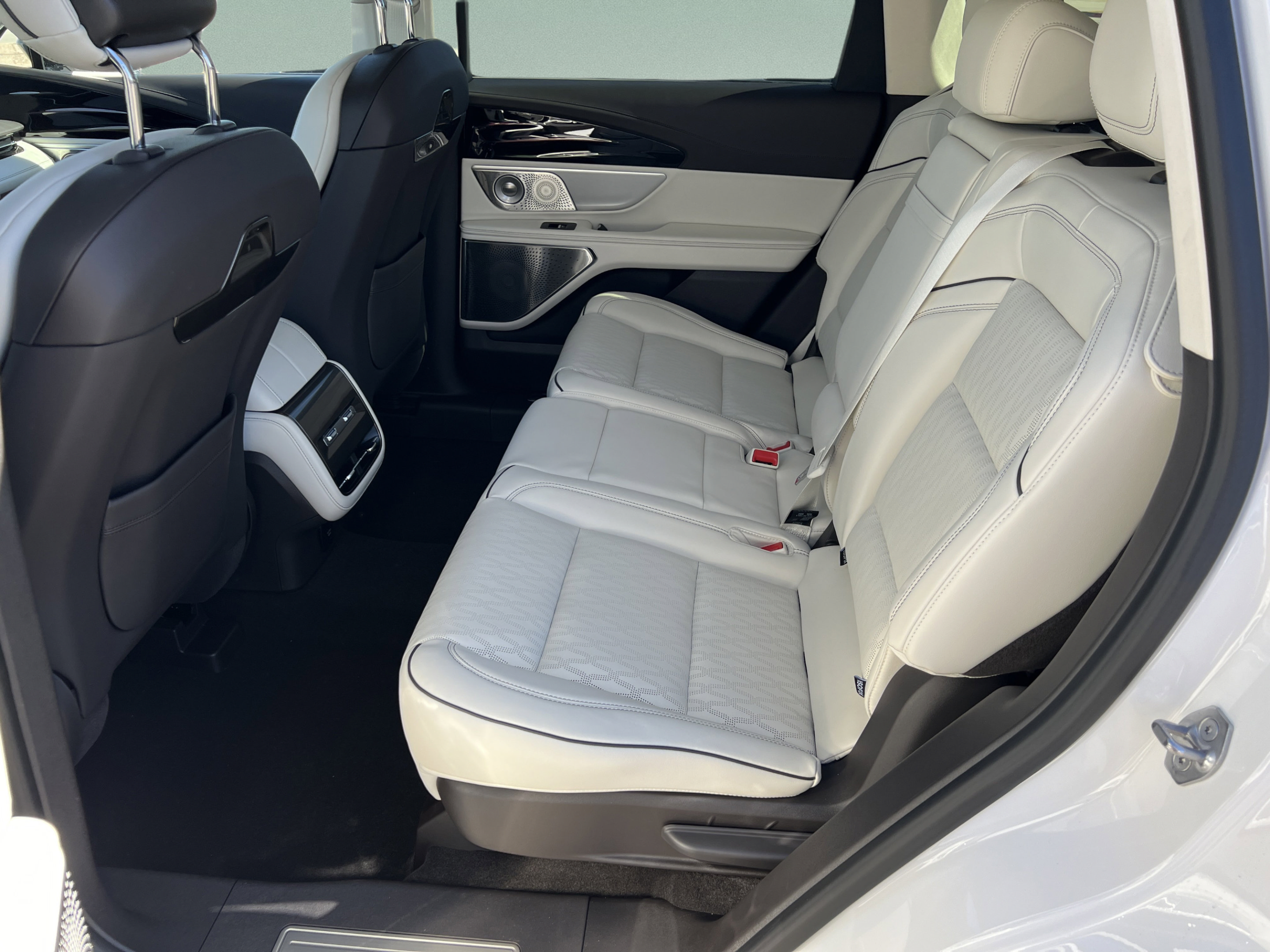 New 2026 Lincoln Nautilus Black Label AWD/4WD image 29