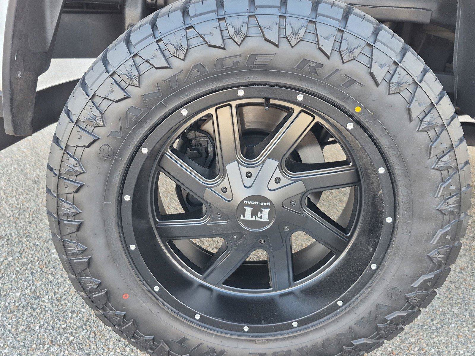 Certified 2024 RAM 2500 Big Horn w/ Off Road Package AWD/4WD image 13