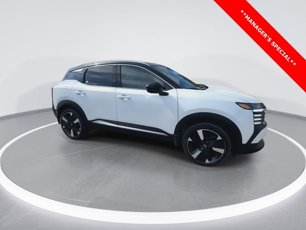 New 2025 Nissan Kicks SR w/ SR Premium Package image 2