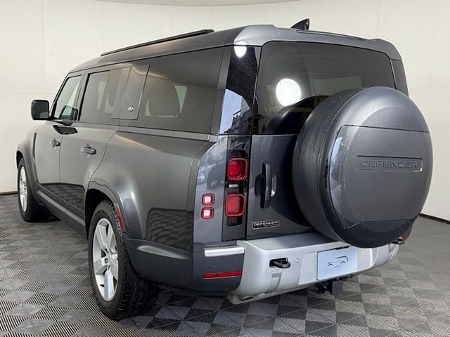 Used 2023 Land Rover Defender 130 First Edition AWD/4WD image 4