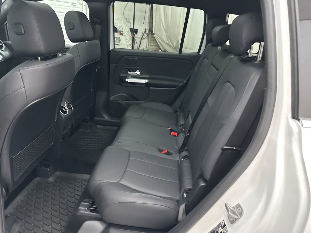 New 2026 Mercedes-Benz GLB 250 4MATIC image 23