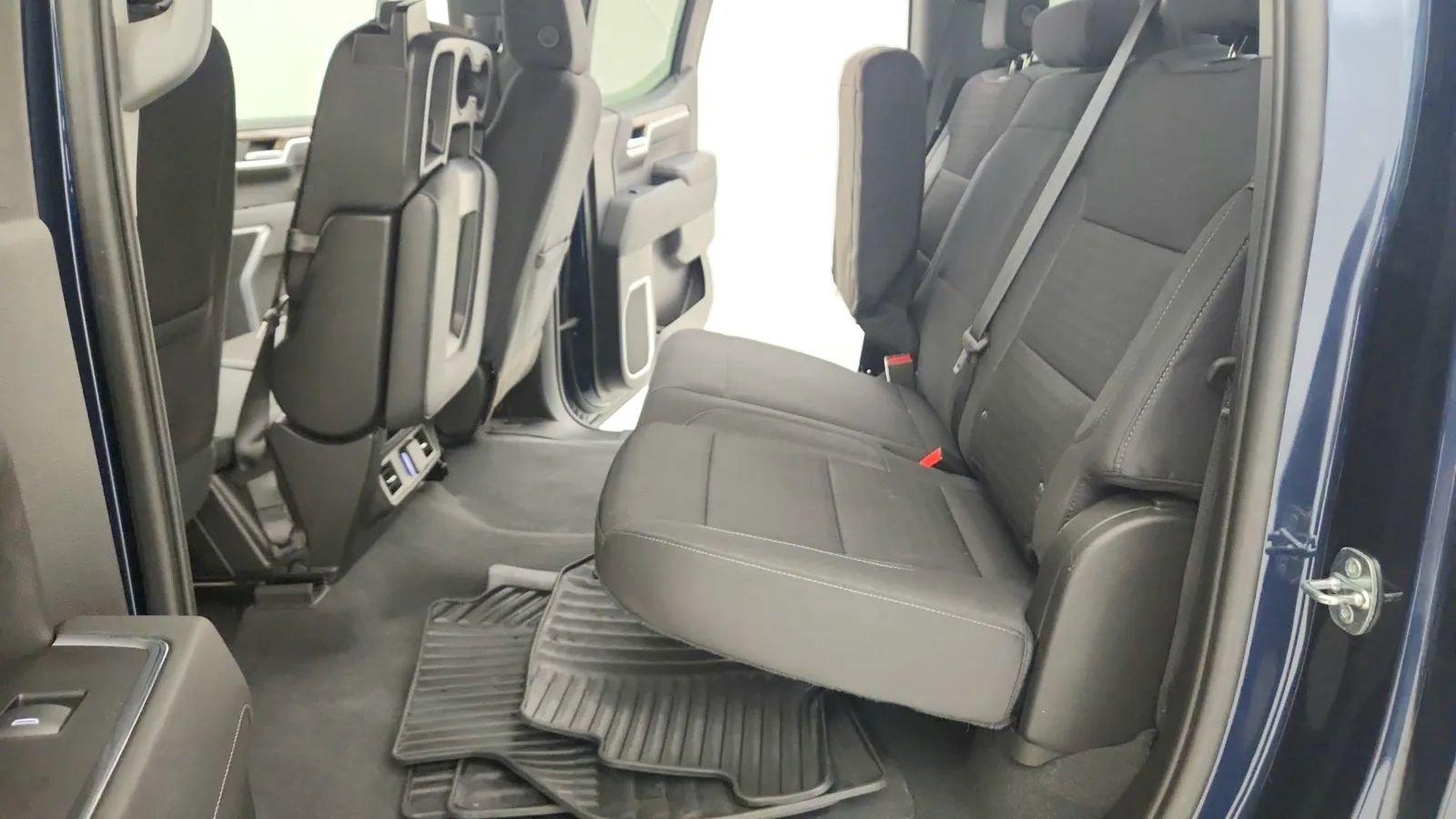 Used 2022 Chevrolet Silverado 1500 LT image 33