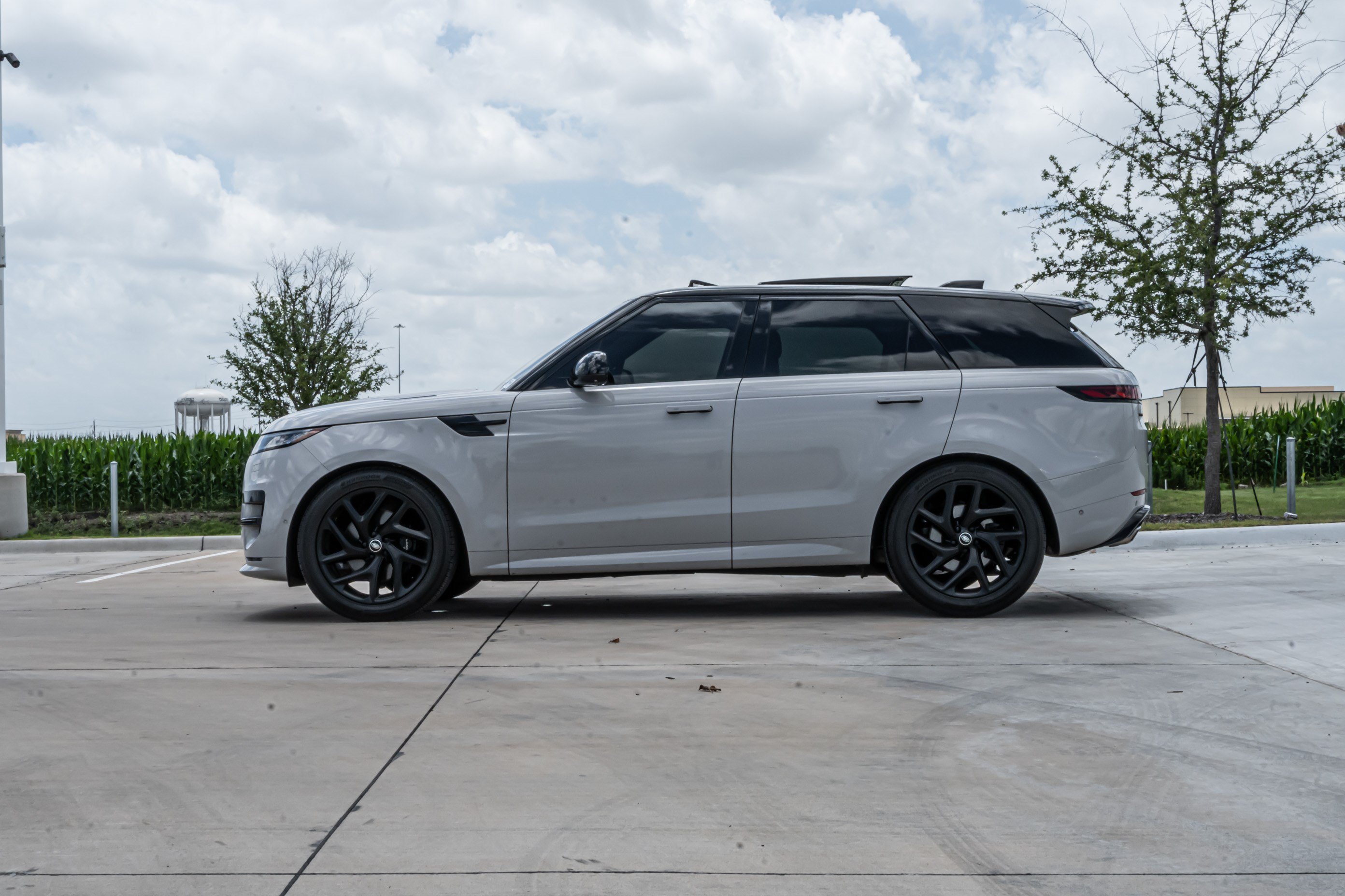 Used 2023 Land Rover Range Rover Sport SE Dynamic AWD/4WD image 6