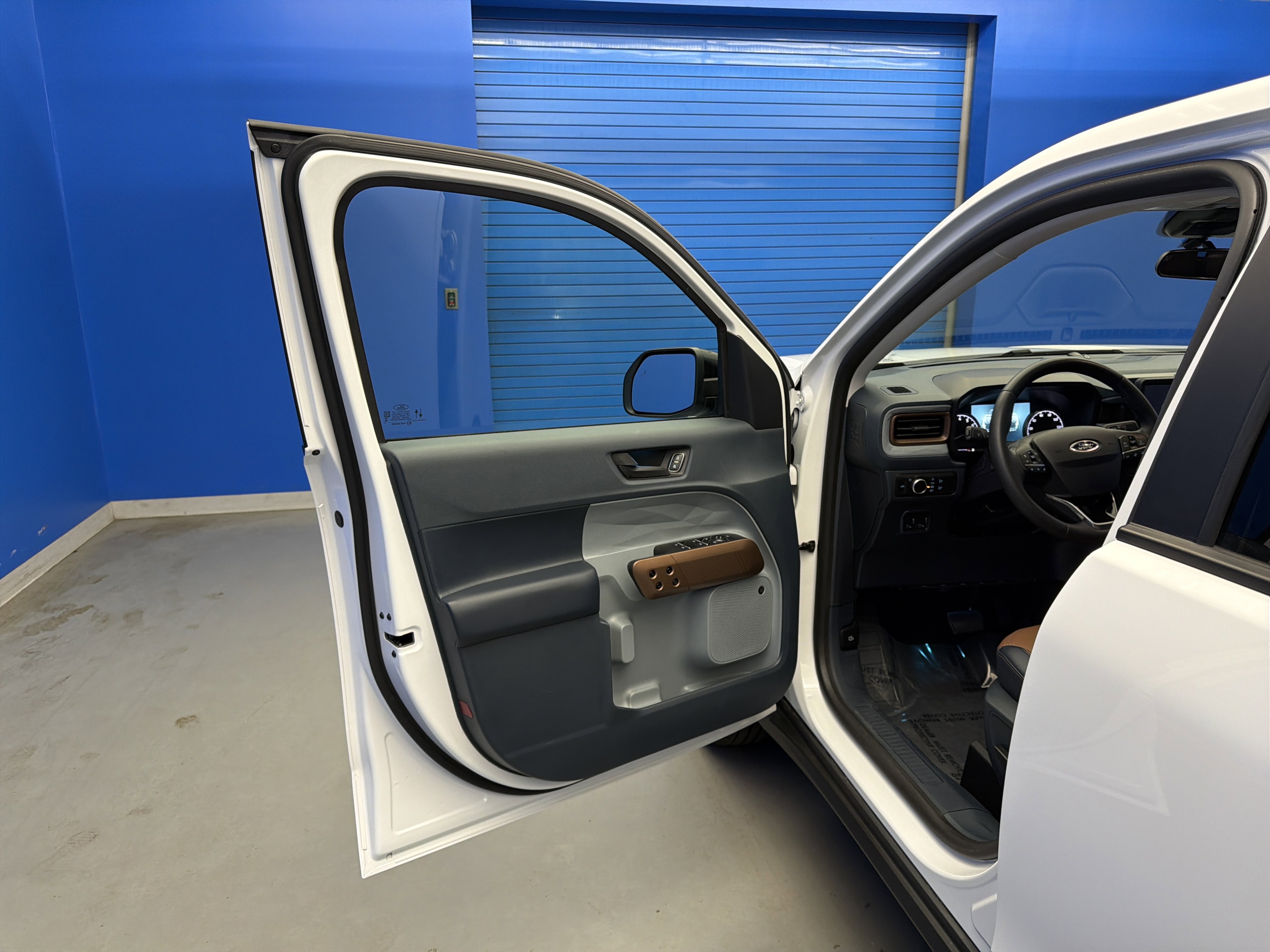 Used 2024 Ford Maverick Lariat w/ 4K Tow Package image 10