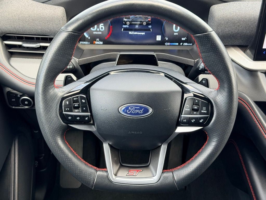 Certified 2025 Ford Explorer ST RWD image 22