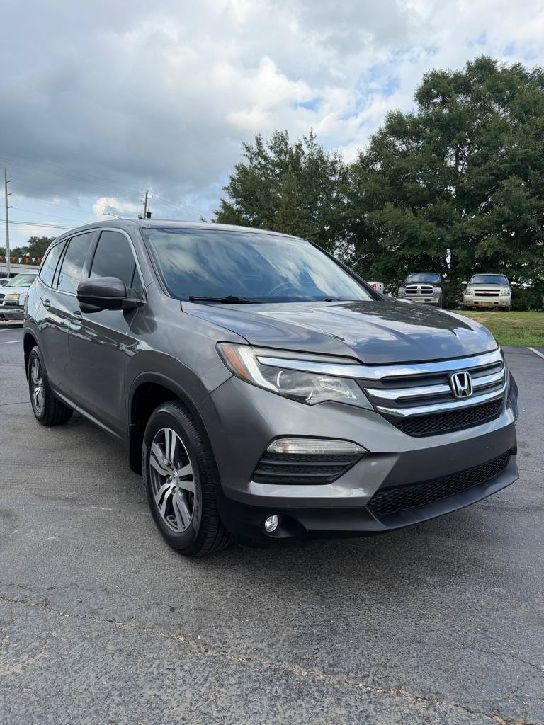 Used 2017 Honda Pilot EX-L image 2