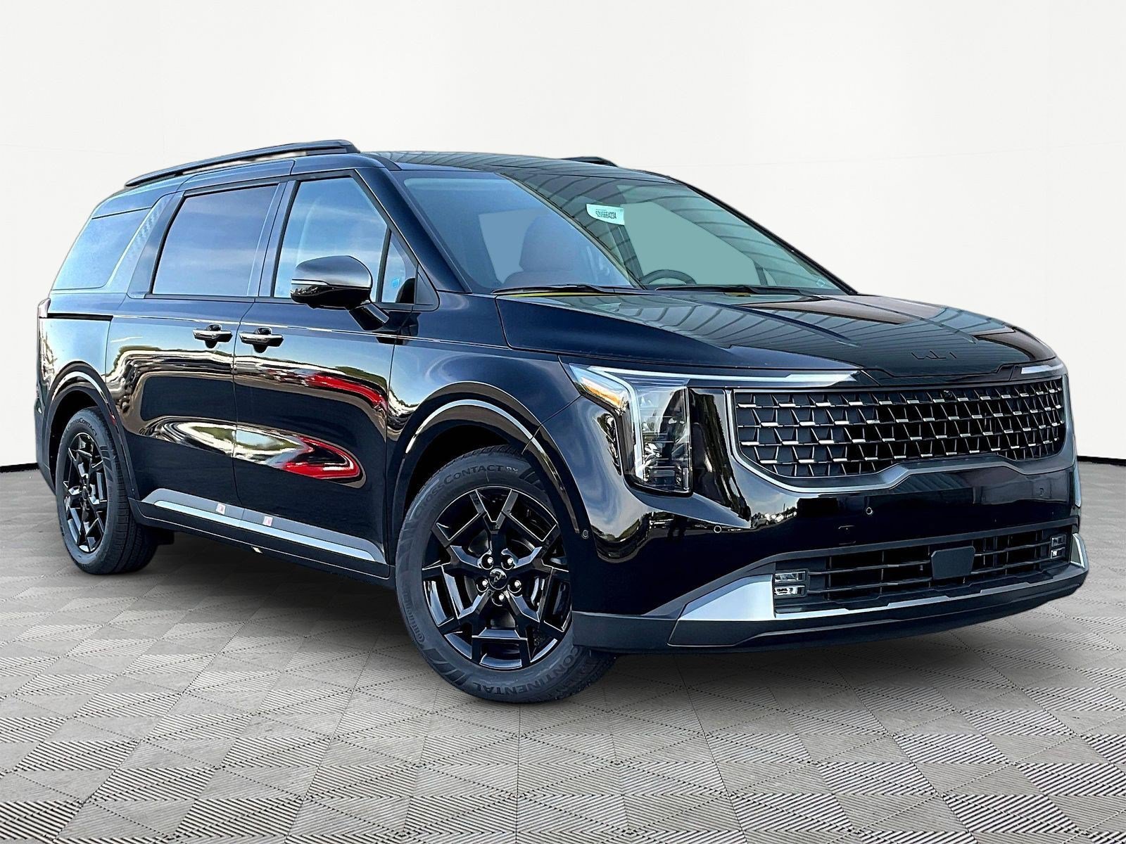 New 2027 Kia Carnival SX FWD image 3