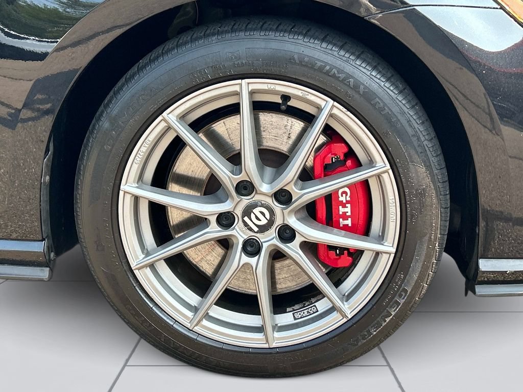 Used 2019 Volkswagen GTI Rabbit Edition FWD image 15