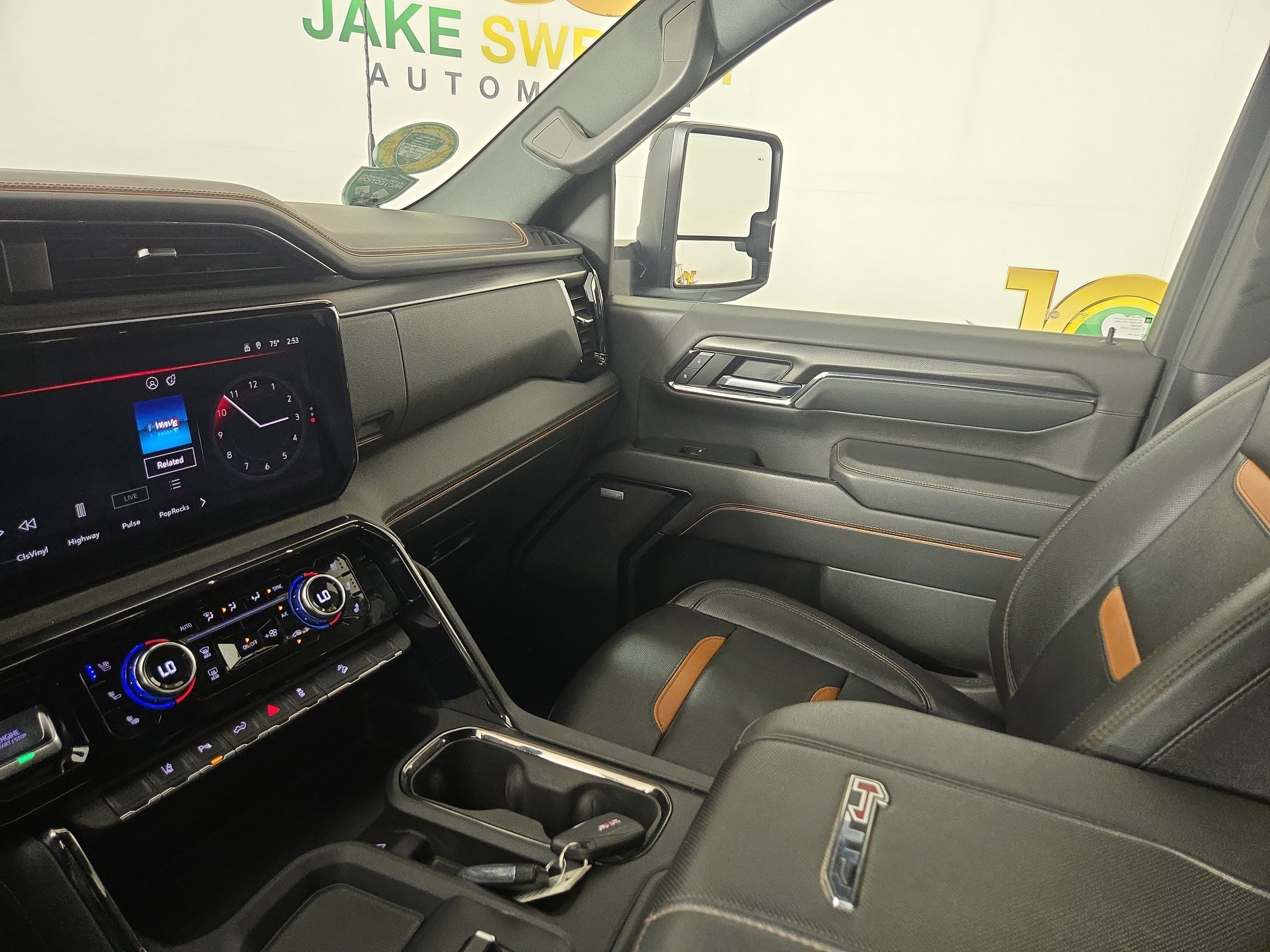 Certified 2024 GMC Sierra 2500 AT4 image 23