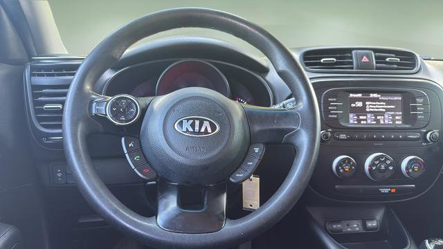 Used 2017 Kia Soul FWD image 9