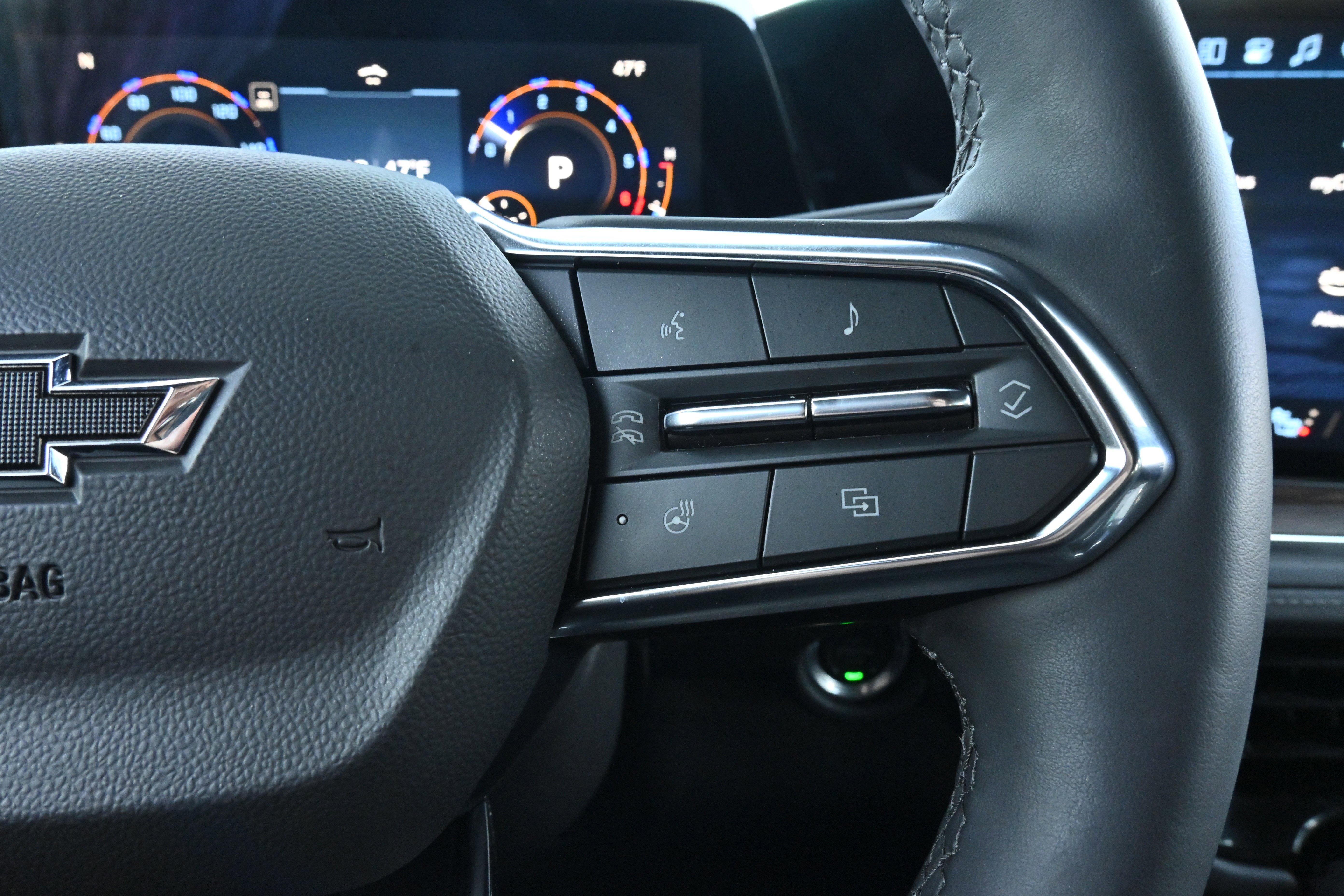 Used 2025 Chevrolet Tahoe Z71 w/ Z71 Off-Road Package image 34