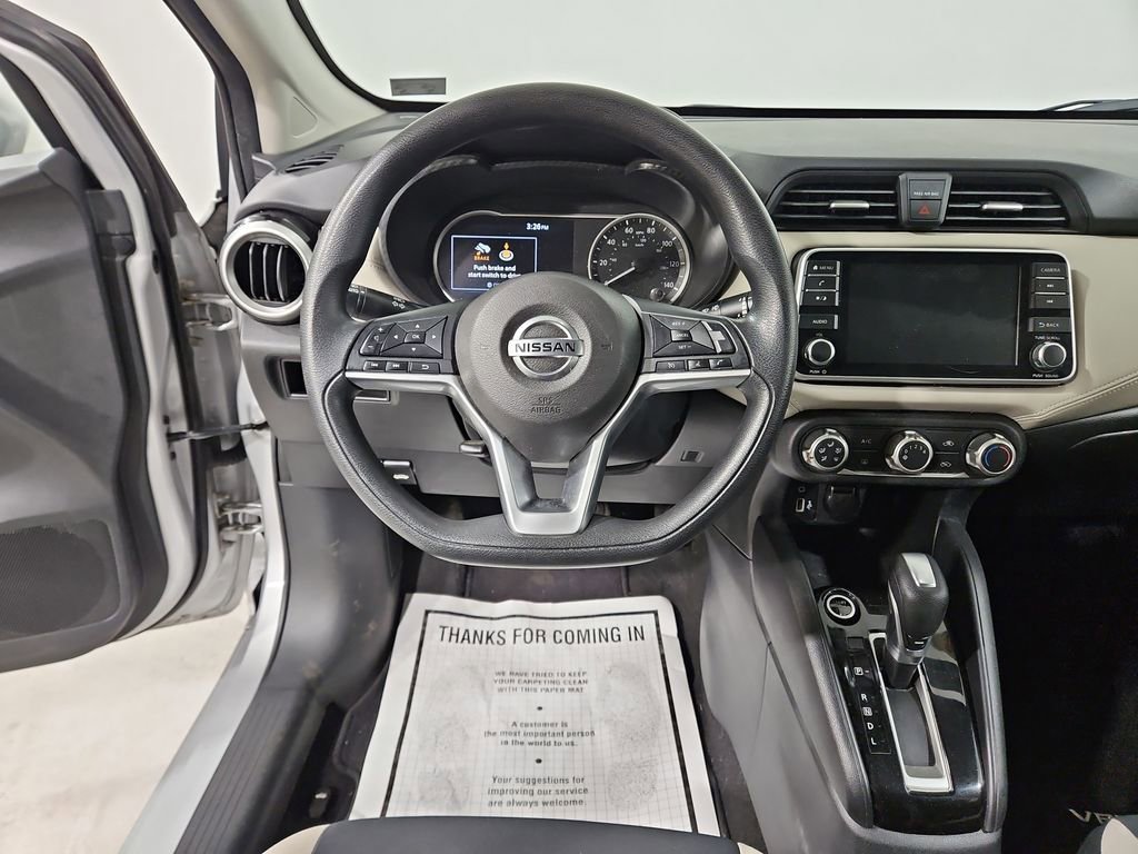 Certified 2020 Nissan Versa SV image 15