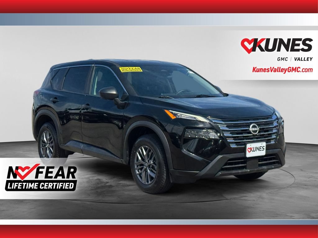 Used 2024 Nissan Rogue S AWD/4WD video 1