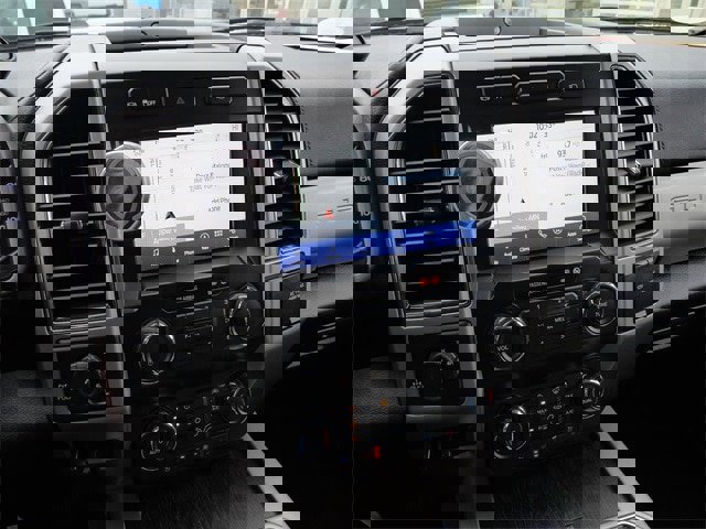 Certified 2021 Ford F350 Lariat w/ Lariat Value Package image 20