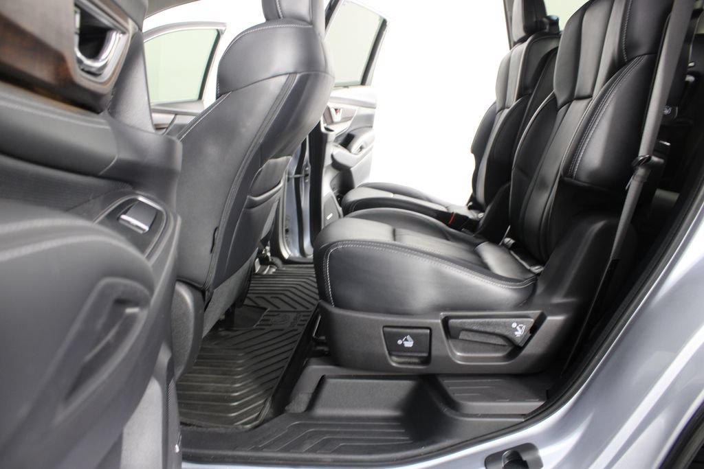 Used 2022 Subaru Ascent Premium w/ Convenience Package AWD/4WD image 19