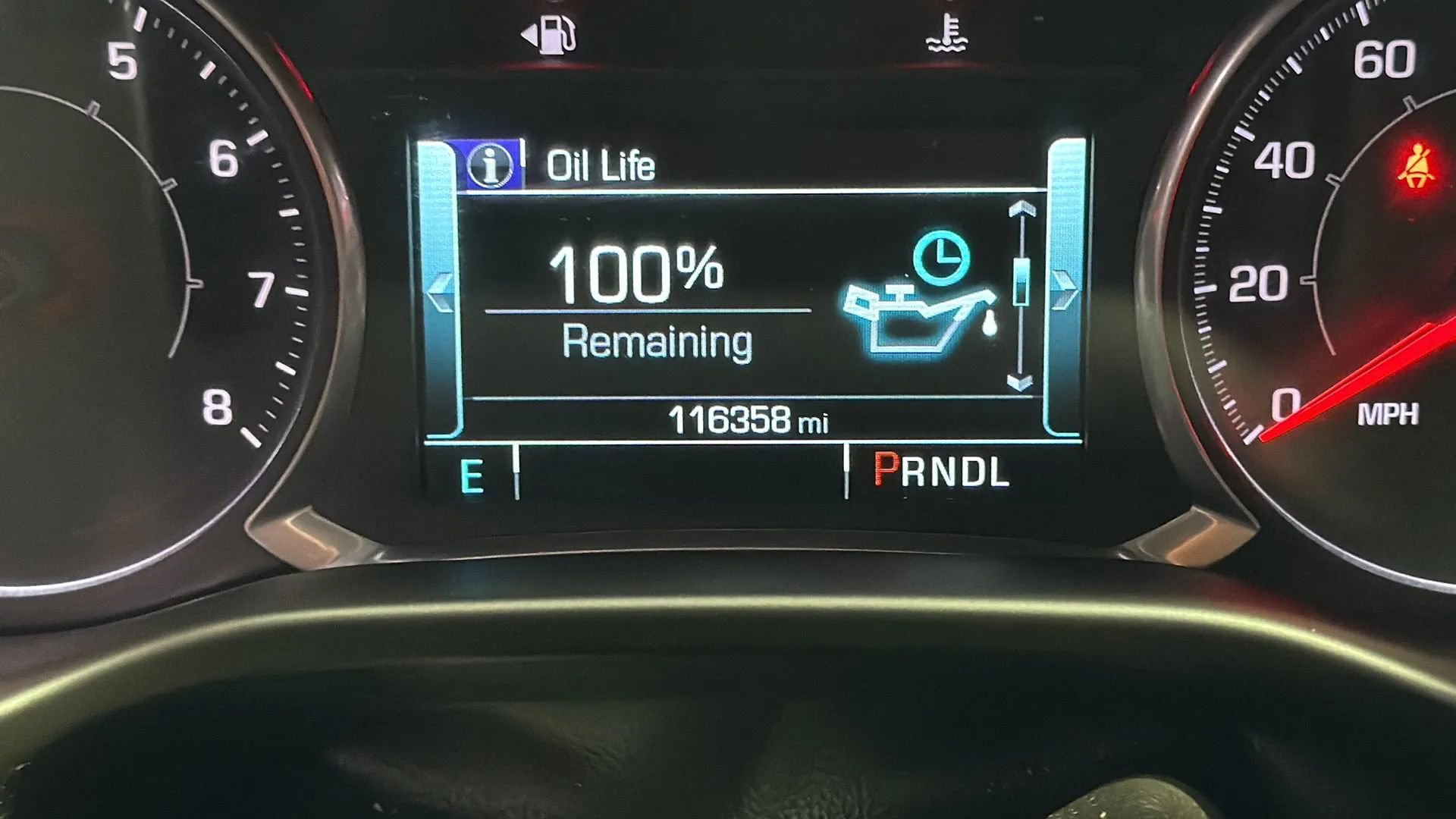 Used 2019 GMC Acadia SLT w/ LPO, Floor Liner Package FWD image 17