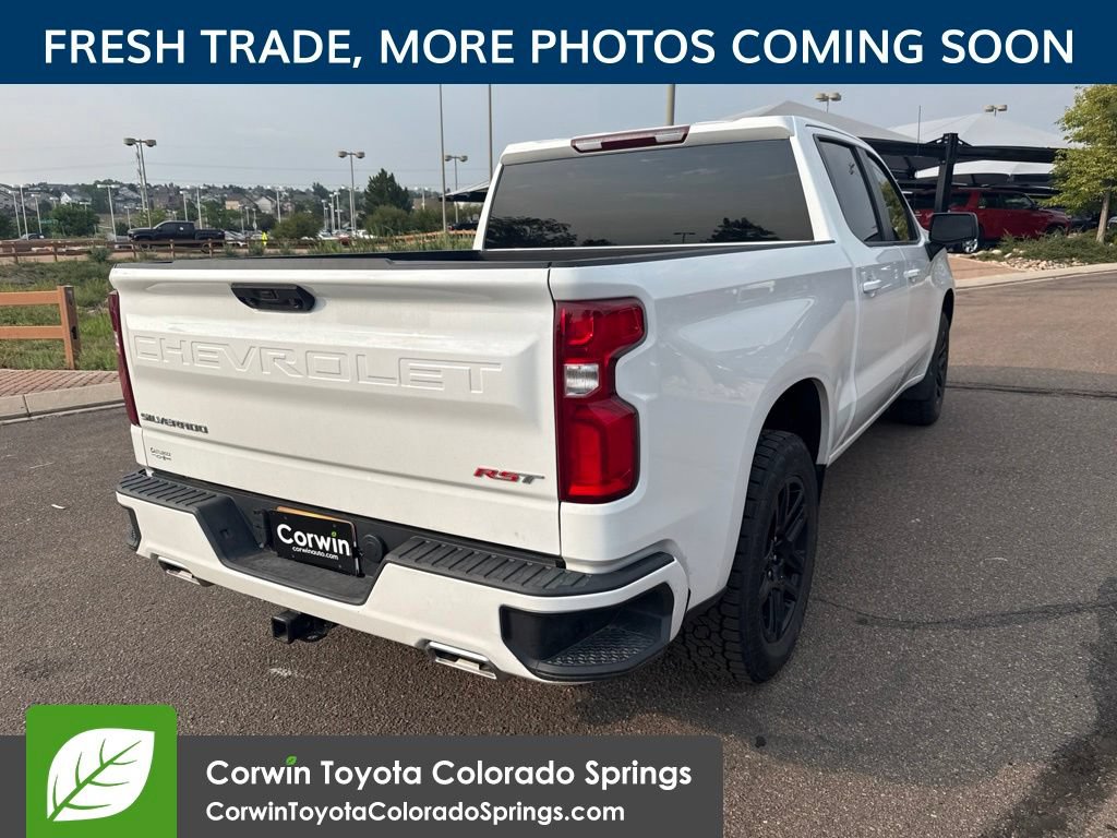 Used 2022 Chevrolet Silverado 1500 RST AWD/4WD image 9