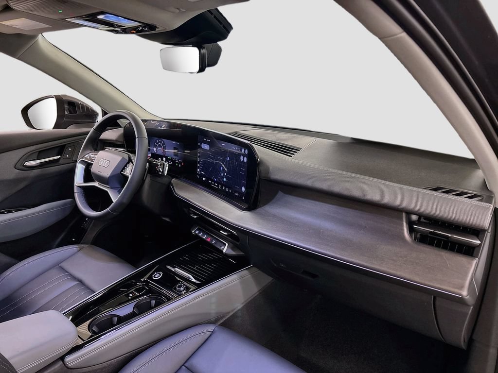 New 2026 Audi Q3 quattro 2.0T AWD/4WD image 14