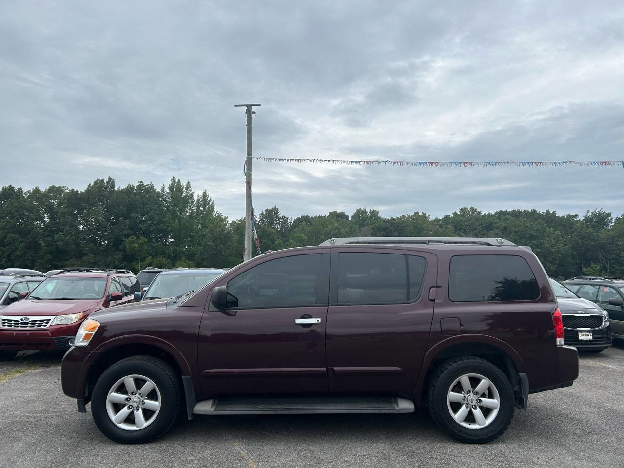 Used 2015 Nissan Armada SV AWD/4WD image 3