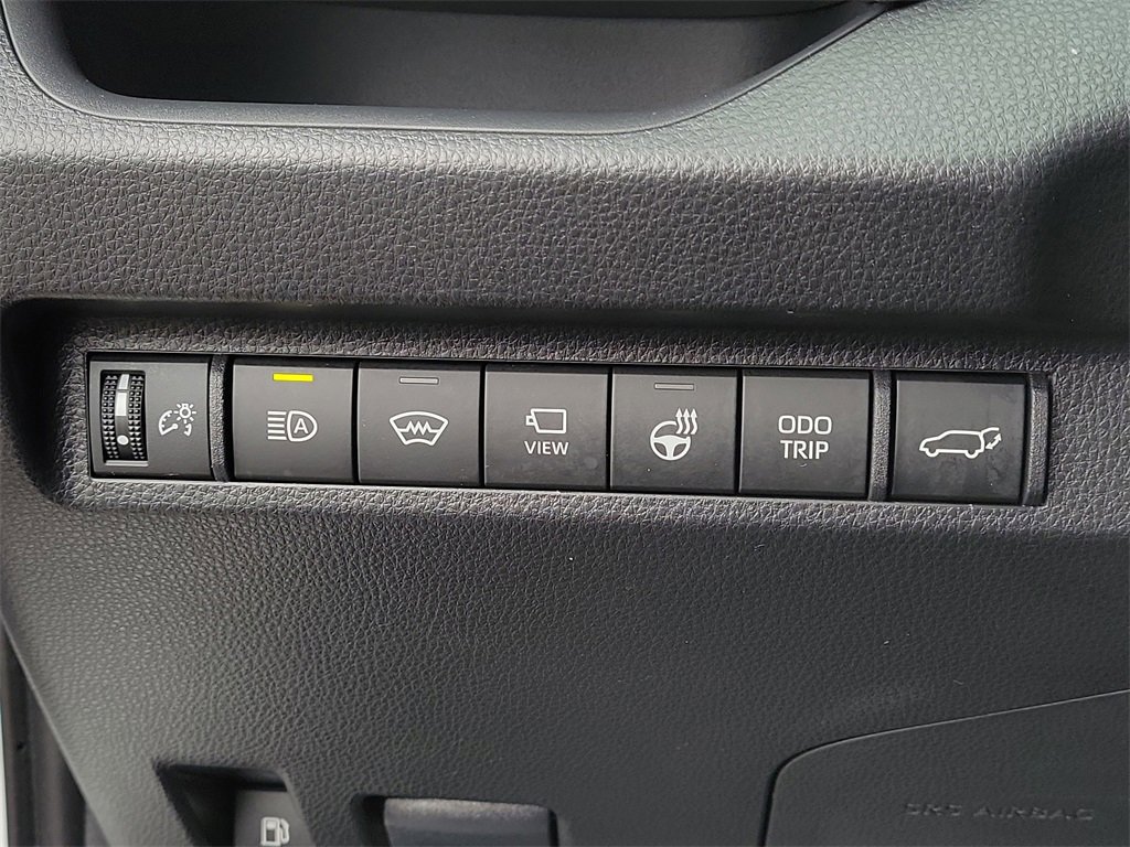 Used 2025 Toyota RAV4 XSE w/ Premium Package image 33