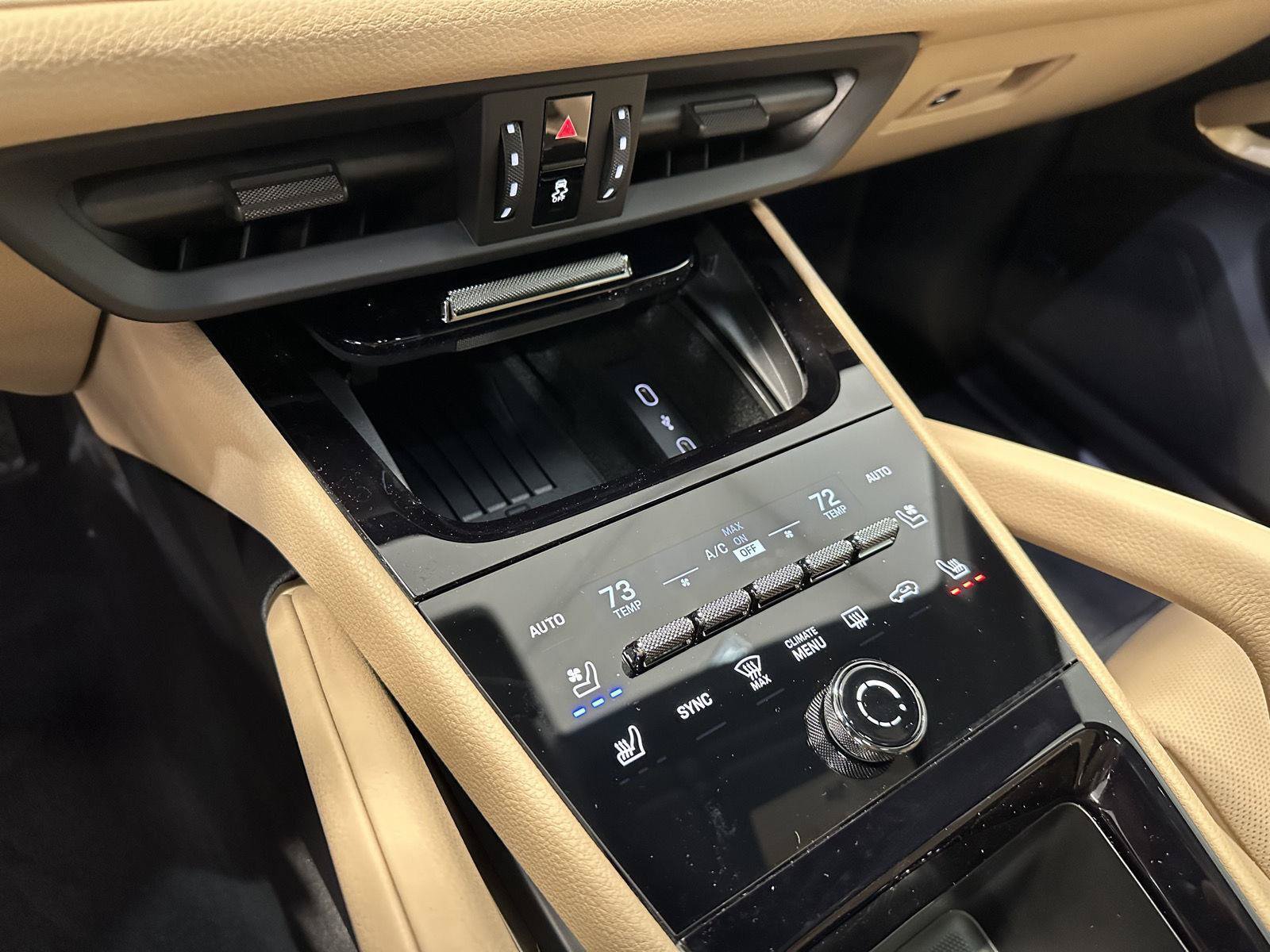 New 2026 Porsche Cayenne AWD/4WD image 32