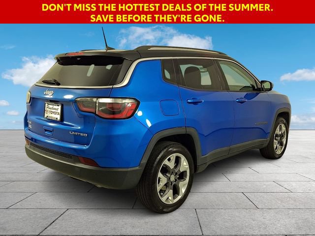 Used 2017 Jeep Compass Limited AWD/4WD image 8