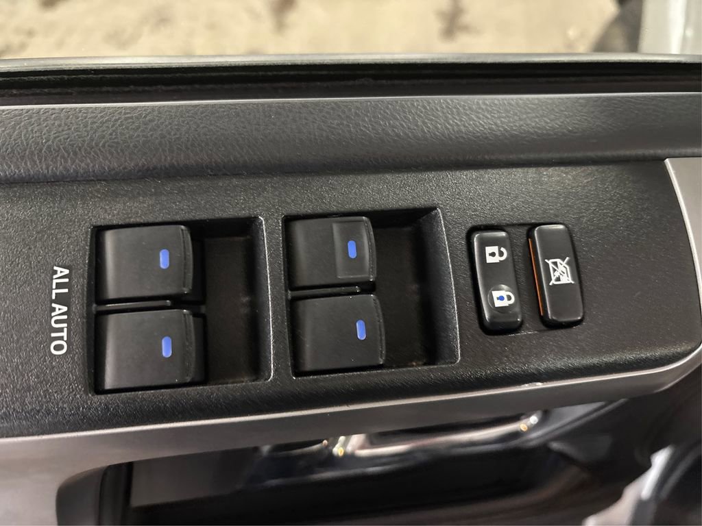 Used 2019 Toyota 4Runner SR5 image 31