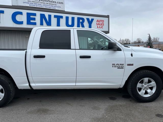 Used 2022 RAM 1500 Classic SLT w/ Protection Group image 13