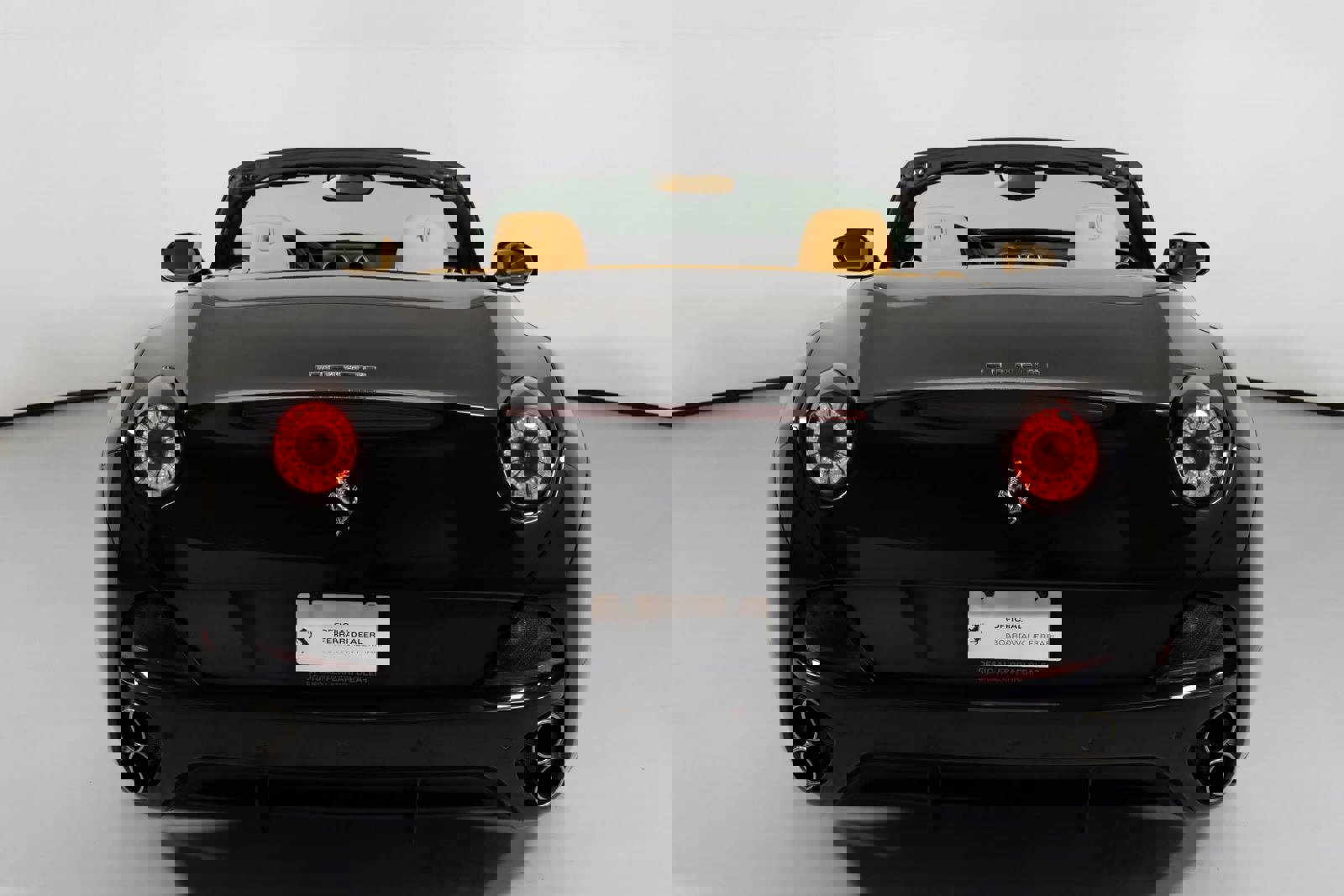 Used 2011 Ferrari California image 23