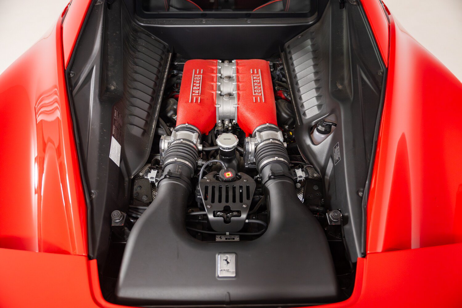 Used 2011 Ferrari 458 Italia Coupe RWD image 55