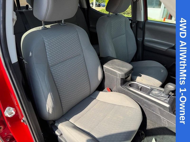 Used 2023 Toyota Tacoma SR AWD/4WD image 11