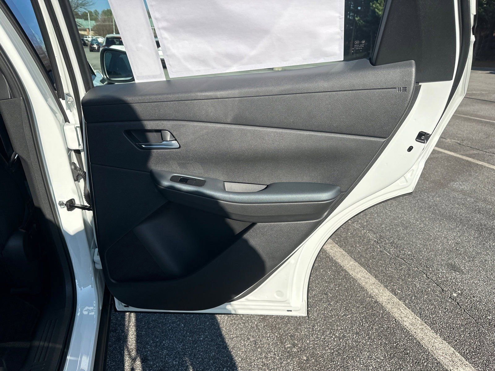 New 2026 Nissan Leaf SV+ w/ Floor Mat Package (SV+) FWD image 16