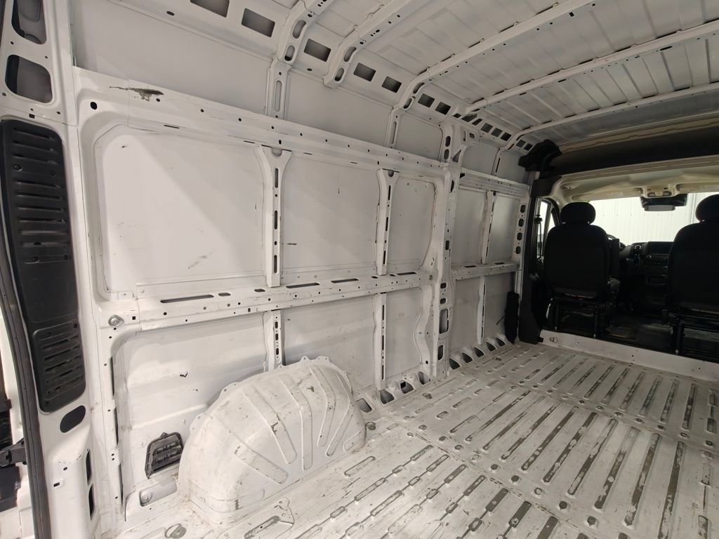 Used 2023 RAM ProMaster 2500 FWD image 25