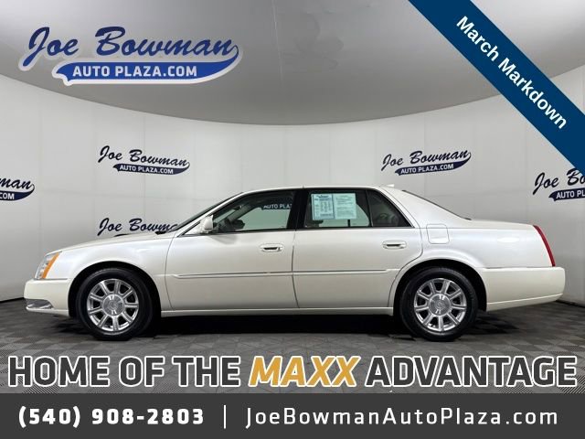 Used 2011 Cadillac DTS image 1