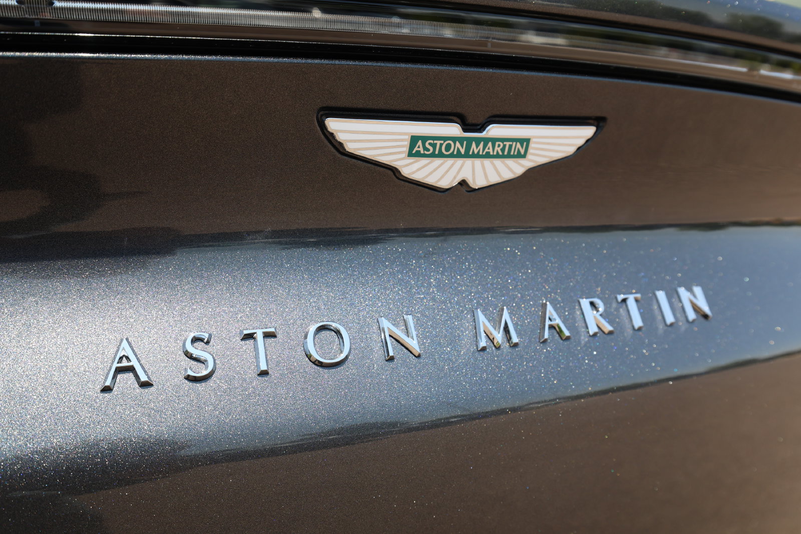 Used 2025 Aston Martin DBX 707 AWD/4WD image 9