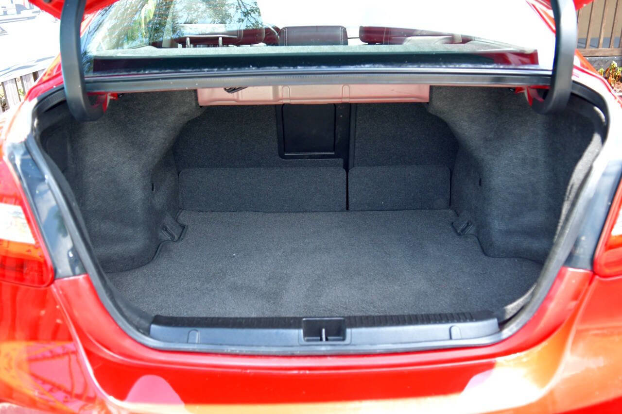 Used 2013 Suzuki Kizashi Sport SLS image 40