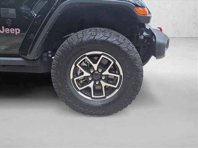 Used 2026 Jeep Wrangler Unlimited Rubicon AWD/4WD image 17