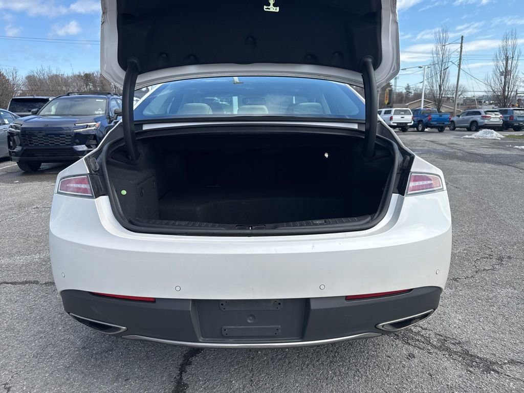 Used 2020 Lincoln MKZ Reserve FWD image 4