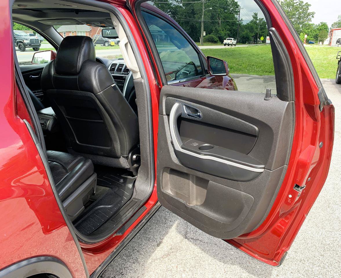 Used 2011 GMC Acadia SLT FWD image 36