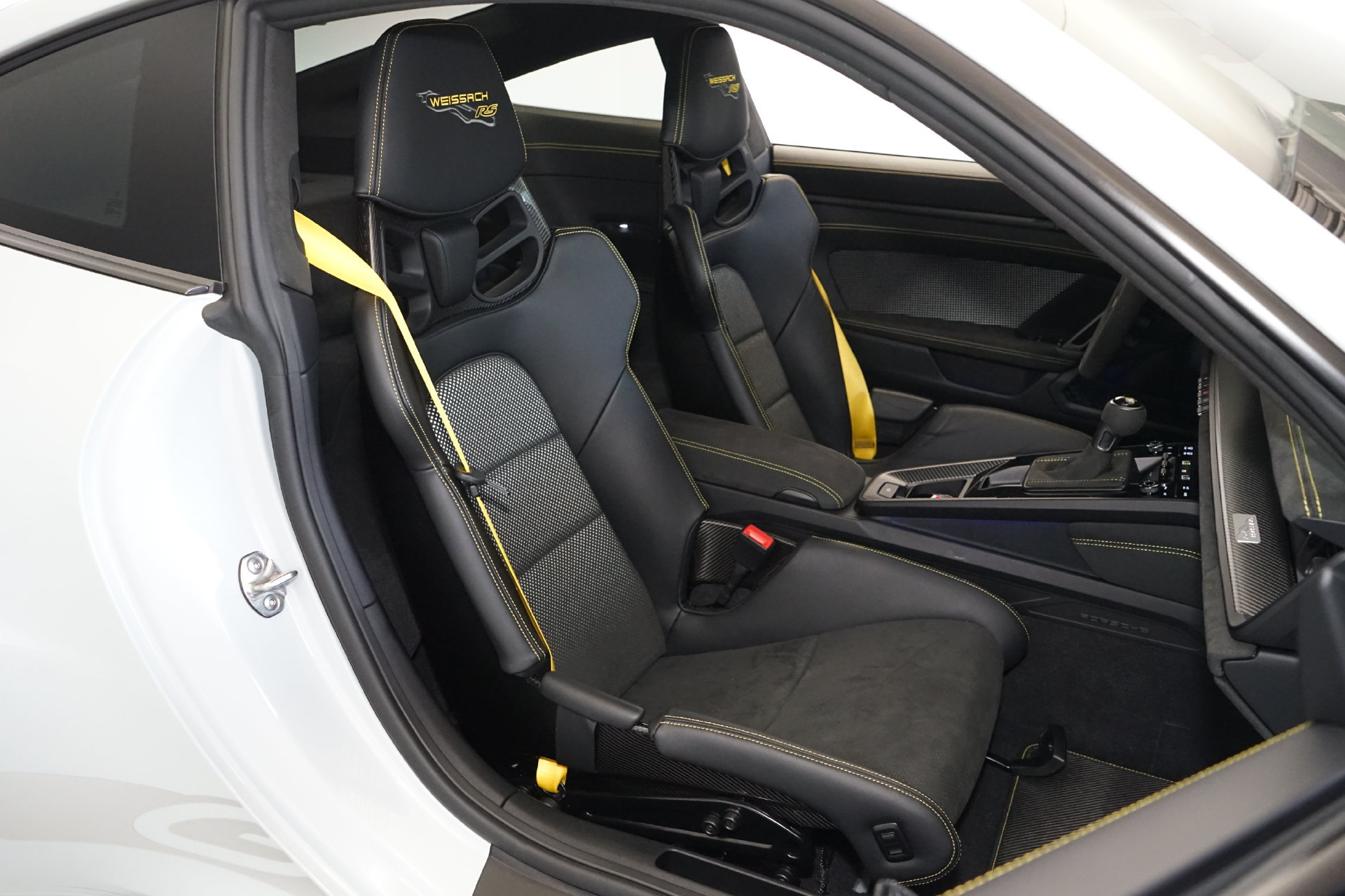 Used 2024 Porsche 911 GT3 RS RWD image 16