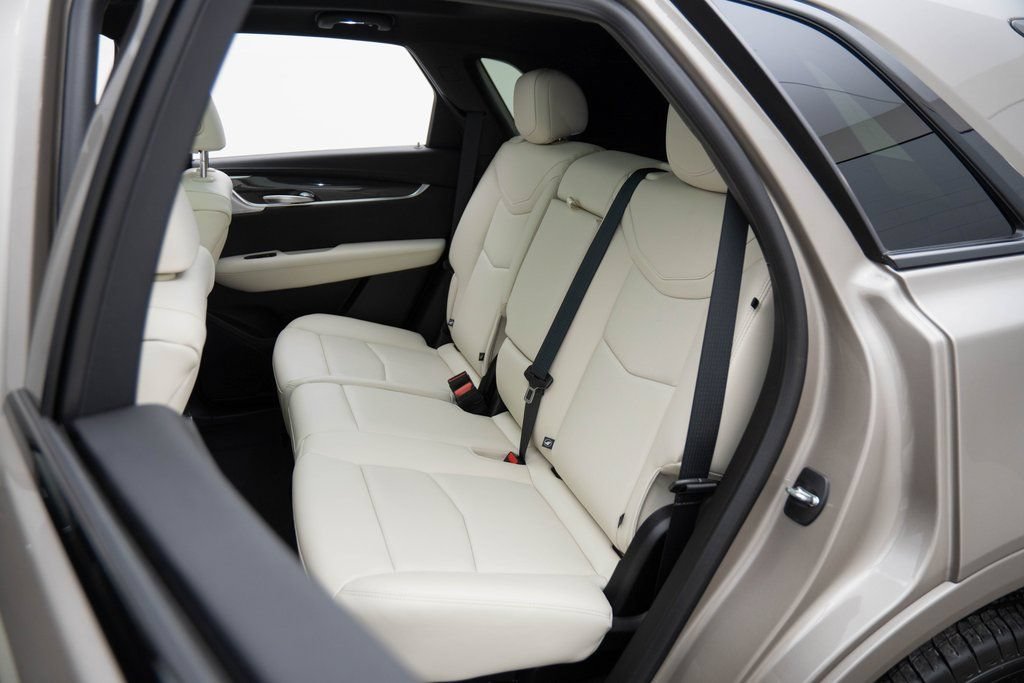 Certified 2023 Cadillac XT5 Sportv AWD/4WD image 21
