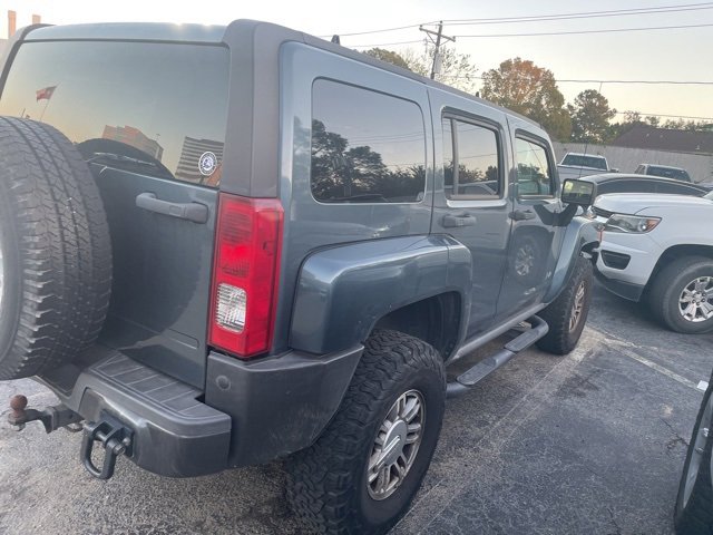 Used 2006 HUMMER H3 image 3