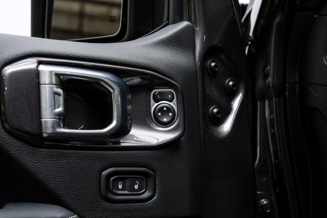 Used 2025 Jeep Wrangler Unlimited Rubicon 392 AWD/4WD image 91