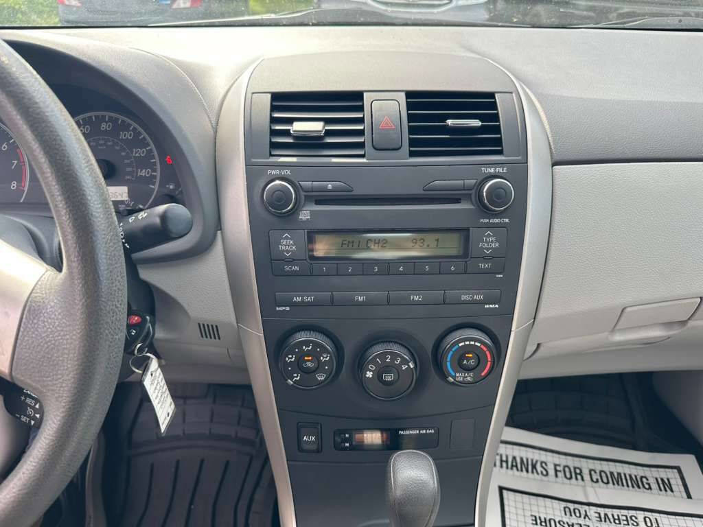 Used 2010 Toyota Corolla FWD image 14