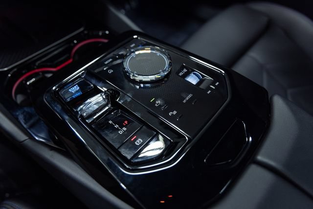 Used 2024 BMW i5 M60 w/ Executive Package AWD/4WD image 19