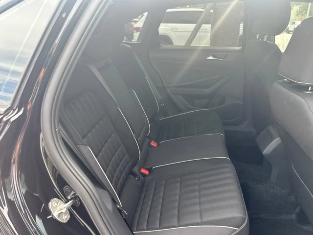 Certified 2024 Volkswagen Jetta Sport FWD image 22