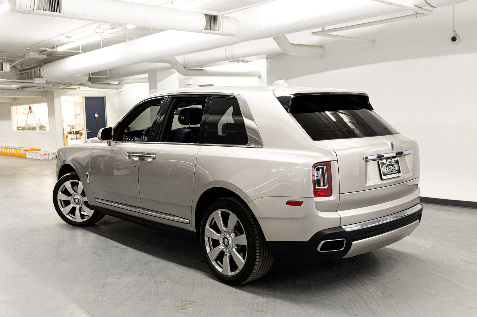 Used 2020 Rolls-Royce Cullinan image 44