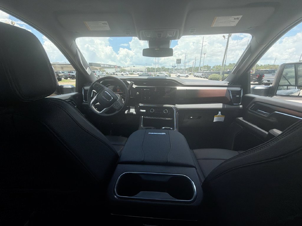 New 2026 GMC Sierra 2500 Denali AWD/4WD image 10